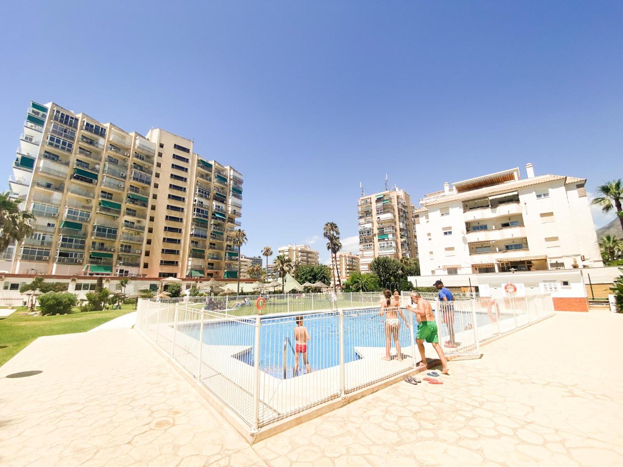 Apartament Vistas Al Mar A 1 Min De Playa Con Parkig Gratis Benalmádena Zewnętrze zdjęcie